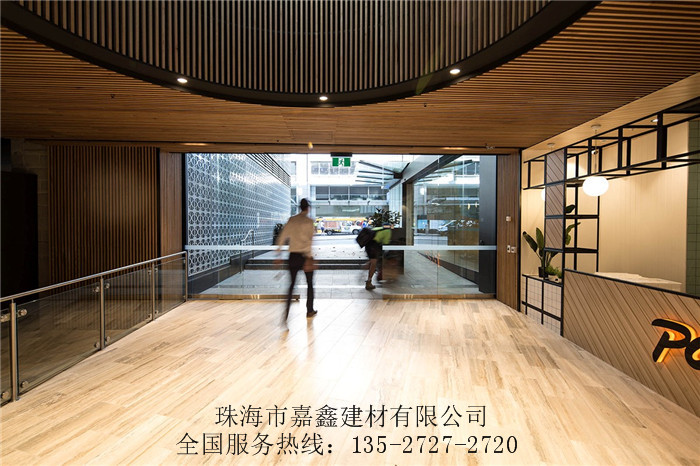 瑞士瑞可達 TSA 22 –自動感應門安裝