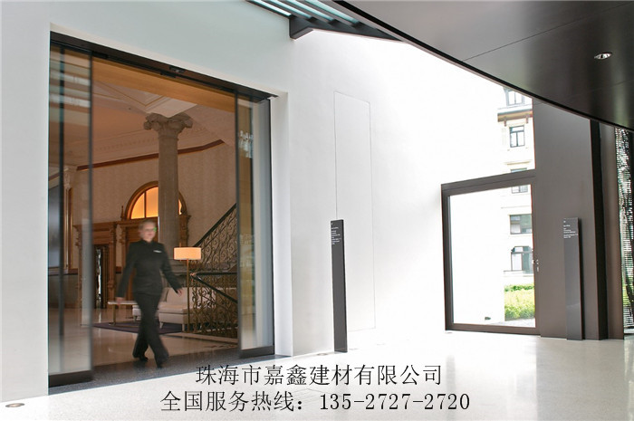 瑞士瑞可達 TSA 22 –自動感應門安裝